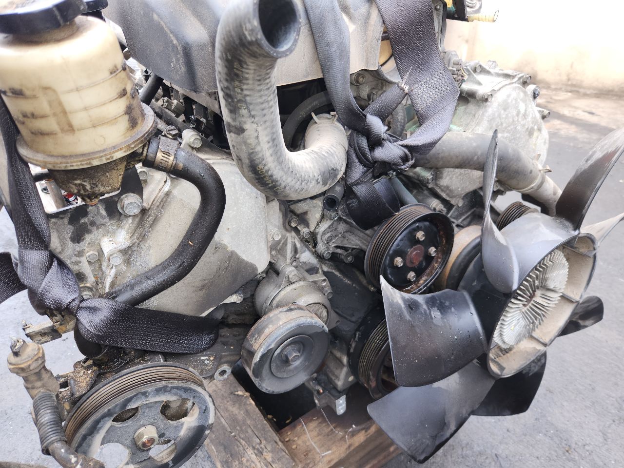2005 NISSAN TITAN 8cyl Gasoline 5.6 Flex ENGINE ASSEMBLY - 424464 — photo 7