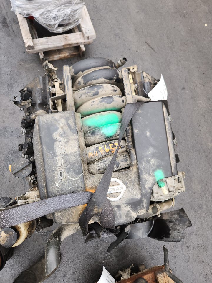 2005 NISSAN TITAN 8cyl Gasoline 5.6 Flex ENGINE ASSEMBLY - 424464 — photo 8