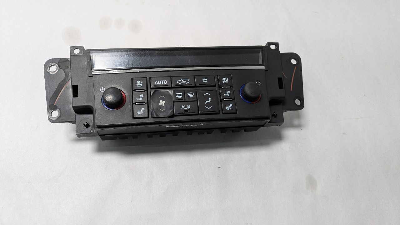 2007 CADILLAC ESCALADE 8cyl 6.2 liter gasoline TEMP CONTROL - 425093