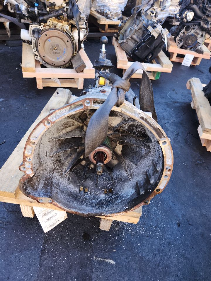 2013 FORD MUSTANG 6cyl Gasoline 3.7 Transmiss,Transaxle - 425575 — photo 3