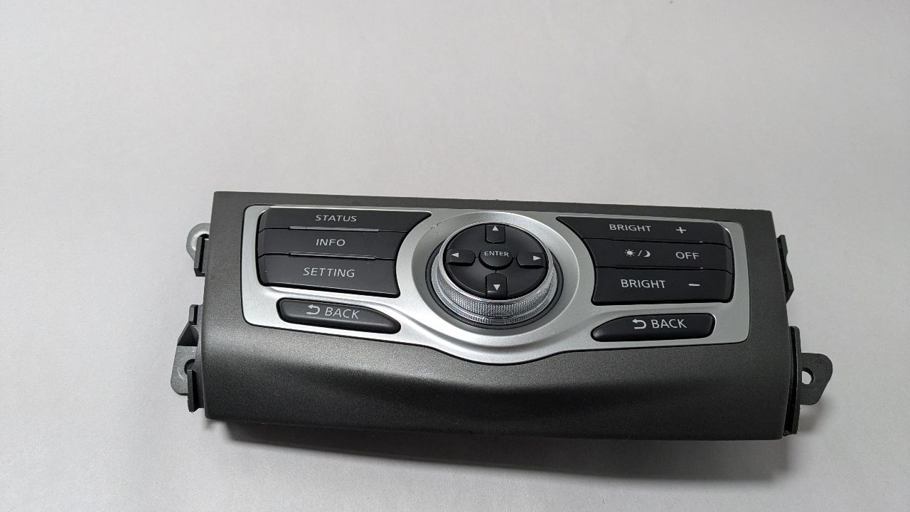 2012 NISSAN MURANO 6cyl Gasoline 3.5 Radio Audio - 425708