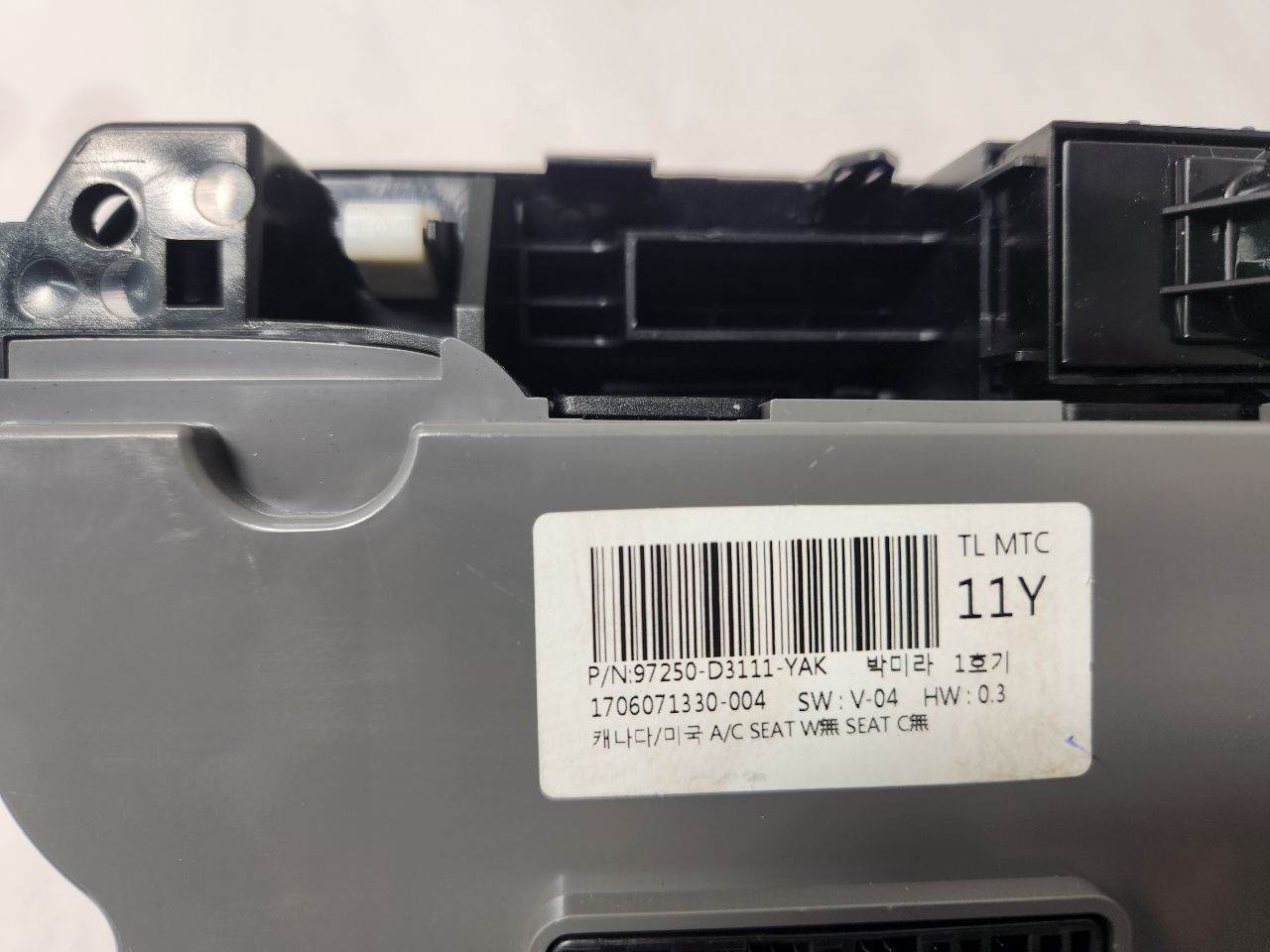 2017 HYUNDAI TUCSON 4cyl Gasoline 2.0 TEMP CONTROL - 425760 — photo 3