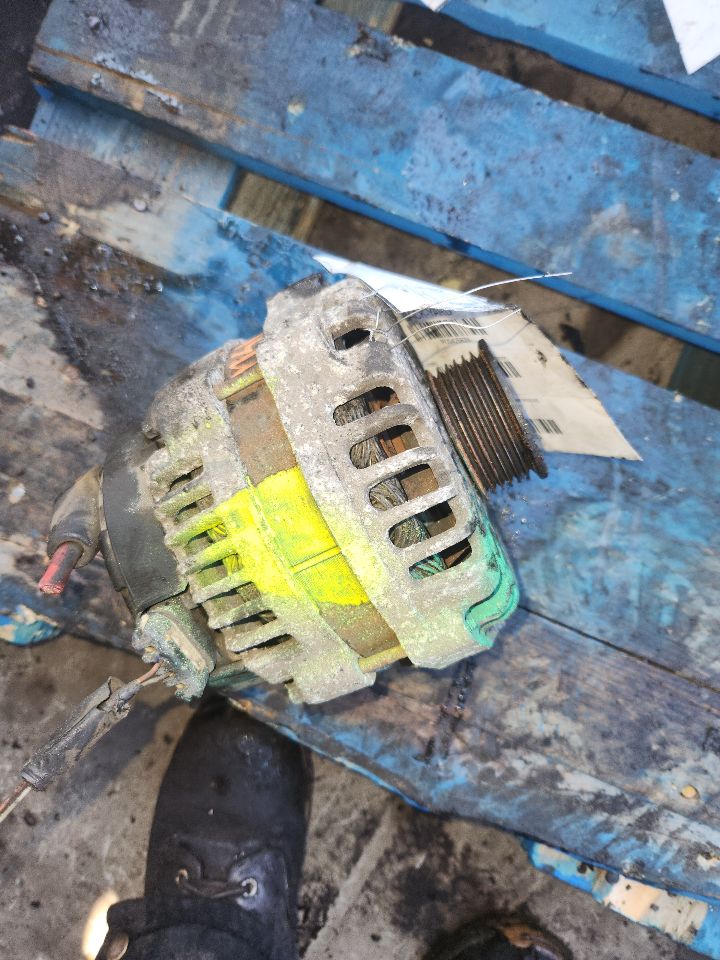 2014 CHEVROLET EXPRESS 2500 VAN 4.8L 8cyl ALTERNATOR - 425833 — photo 2