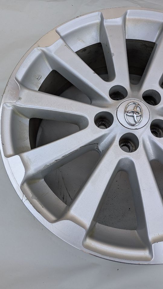 2009 TOYOTA VENZA WHEEL - 425946 — photo 3