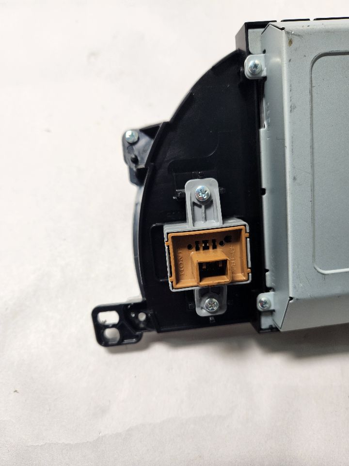 2016 HONDA ACCORD 4cyl Gasoline 2.4 Info-GPS-TV Screen - 426053 — photo 4