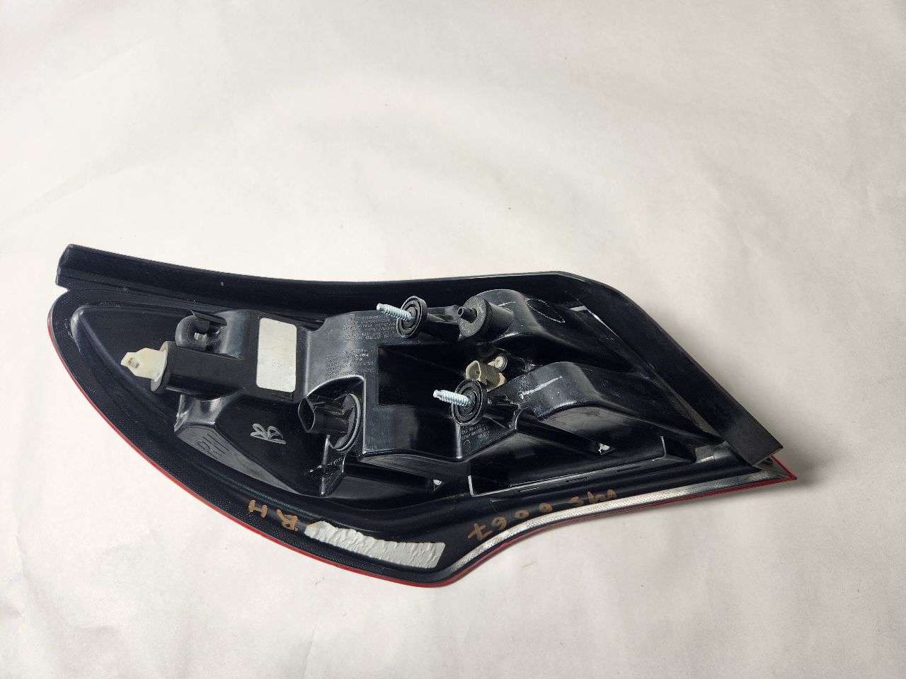 2013 CHRYSLER 200 6 cyl Gas Flex Fuel 3.6 Right TAIL LAMP - 426157 — photo 4
