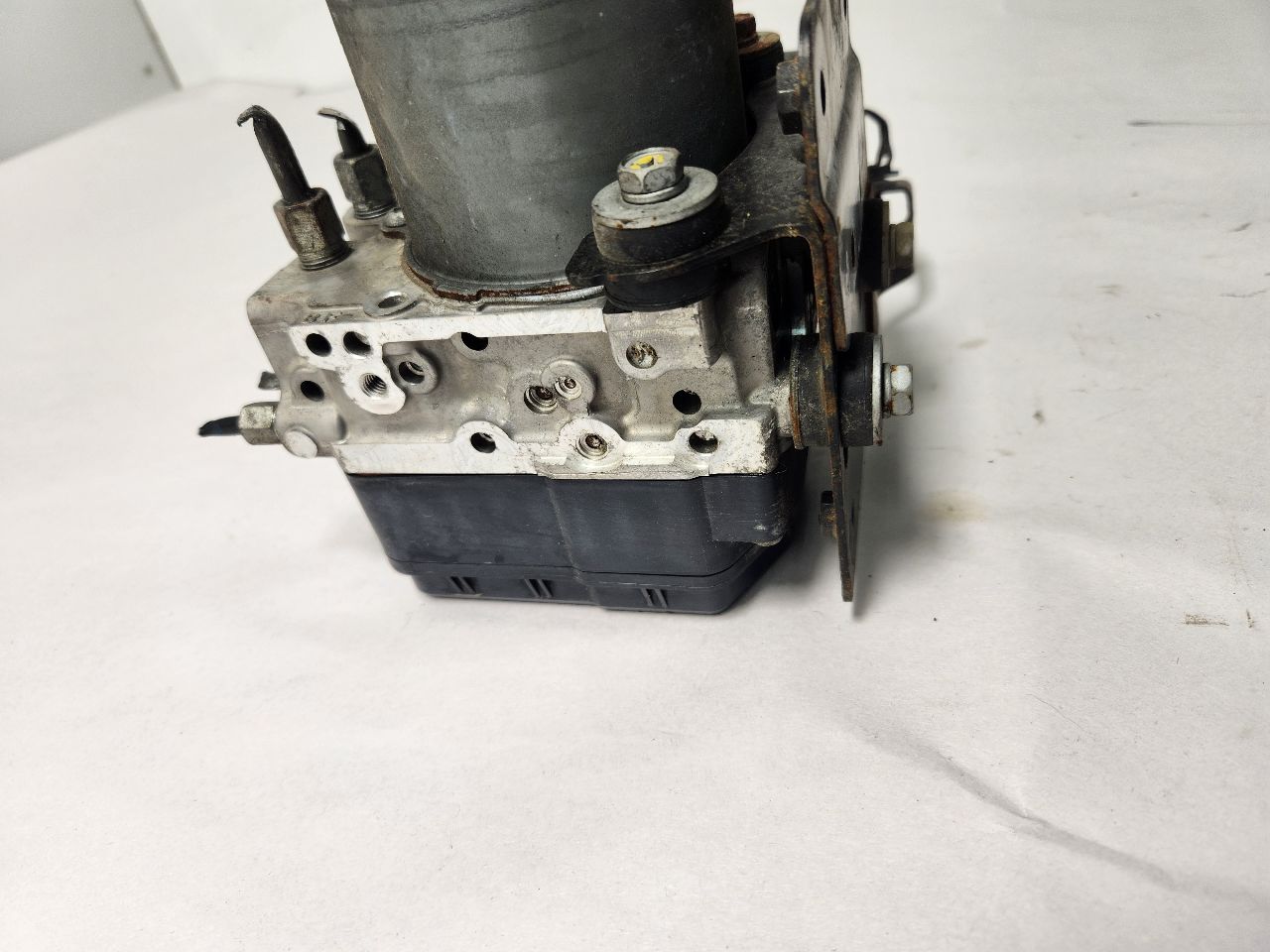 2013 INFINITI JX35 6cyl Gasoline 3.5 Anti-lock Brake Pts - 426193 — photo 3