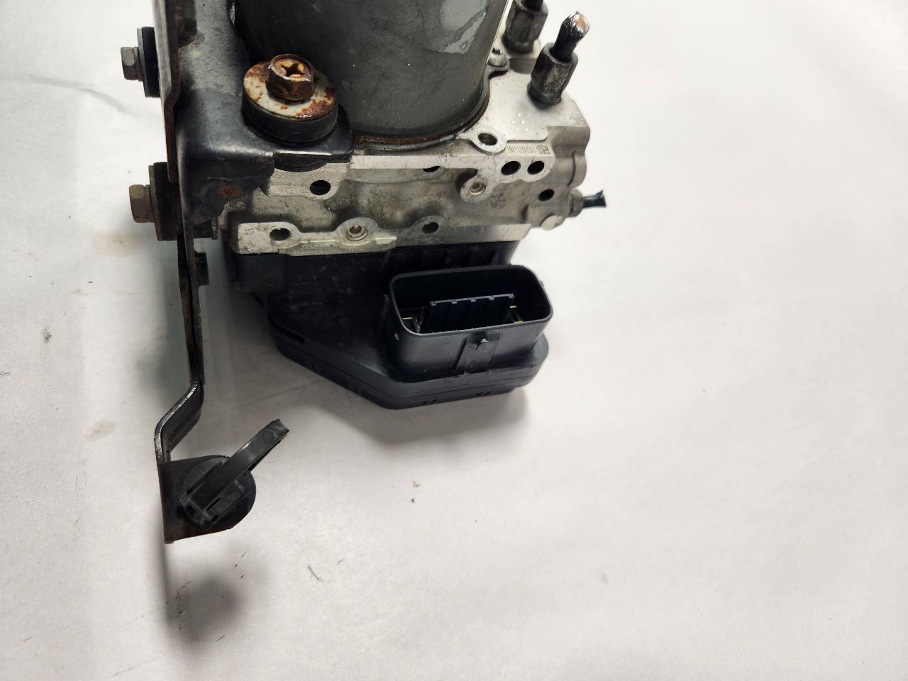 2013 INFINITI JX35 6cyl Gasoline 3.5 Anti-lock Brake Pts - 426193 — photo 4