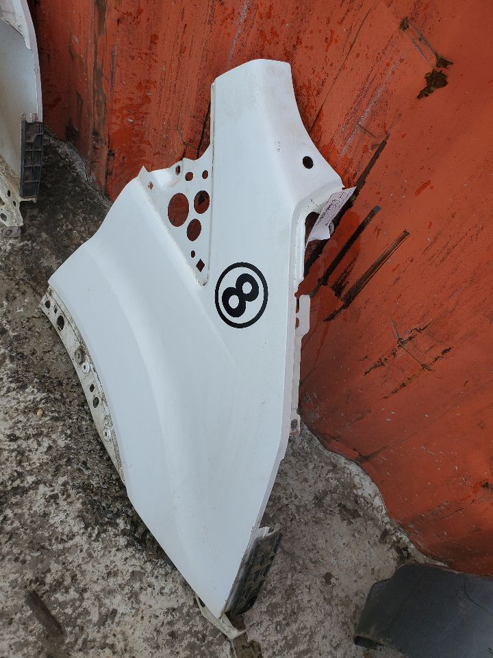 2015 FORD TRANSIT 150 3.7L 6cyl Gasoline VVT Right FENDER - 426296