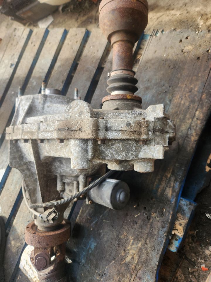 2005 DODGE DURANGO 8cyl Gasoline 4.7 TRANSFER CASE ASSY - 426548 — photo 2
