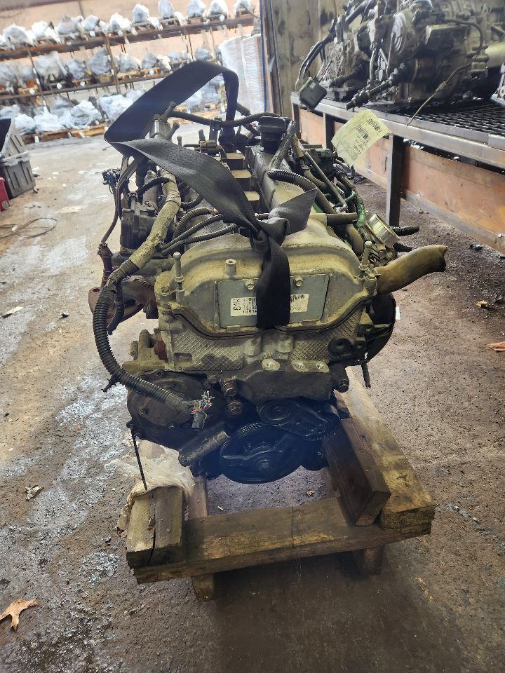 2012 CHEVROLET EQUINOX 4cyl Gasoline 2.4 ENGINE ASSEMBLY - 426562 — photo 4