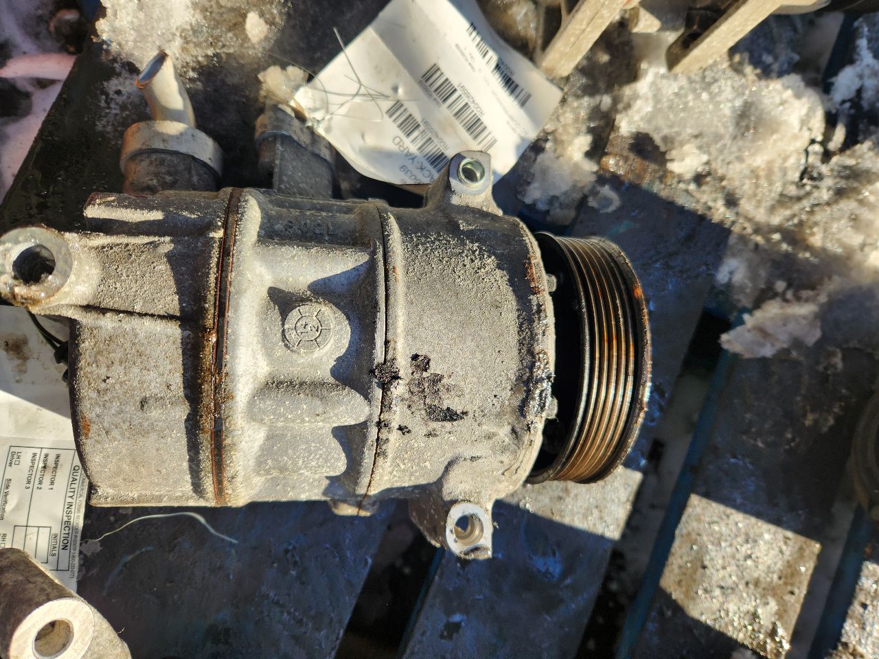 2014 VOLKSWAGEN JETTA 4cyl Diesel Turbo 2.0 AC COMPRESSOR - 426591 — photo 3