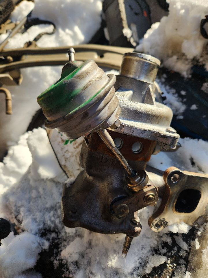 2014 VOLKSWAGEN JETTA 4cyl Diesel Turbo 2.0 AC COMPRESSOR - 426591 — photo 5