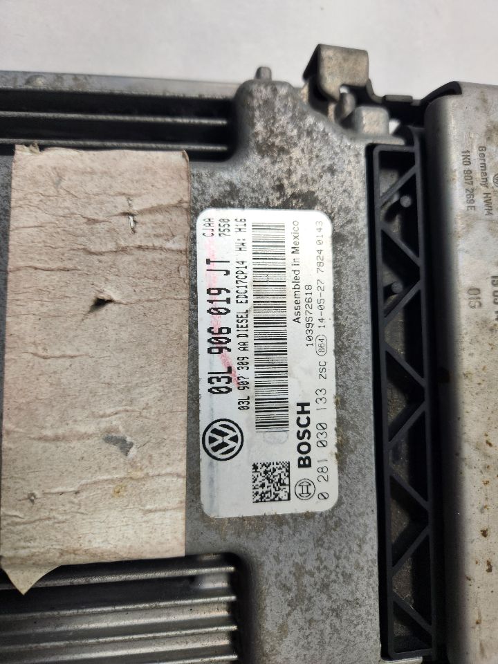 2014 VOLKSWAGEN JETTA 4cyl Diesel Turbo 2.0 Eng/Motor Cont Mod - 426593 — photo 2