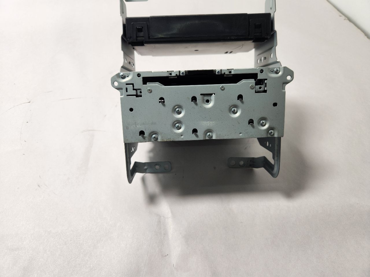 2015 INFINITI Q50 6cyl Gasoline 3.7 Radio Audio - 426615 — photo 2