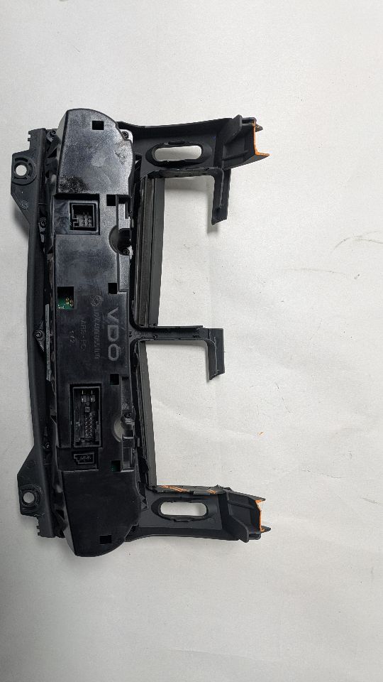 2006 MERCEDES-BENZ E-CLASS 6cyl Gasoline 3.5 TEMP CONTROL - 426625 — photo 4