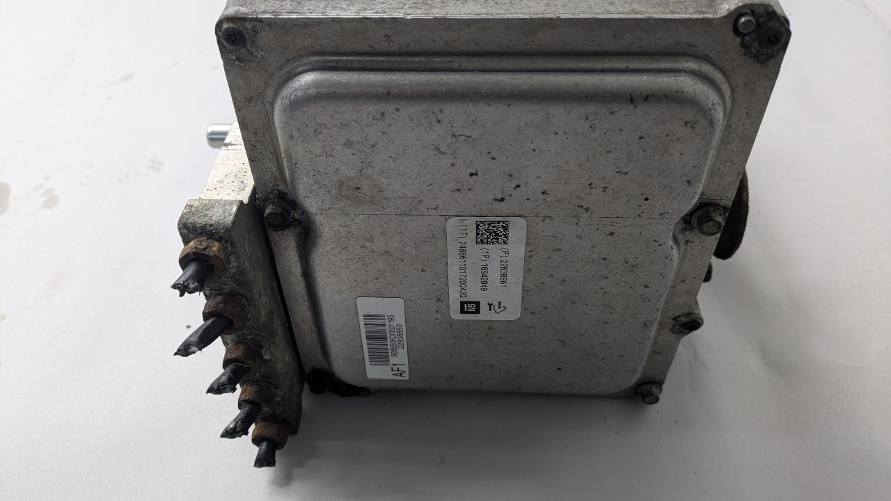 2012 CHEVROLET TAHOE 8cyl hybrid 6.0 liter Anti-lock Brake Pts - 426787 — photo 5