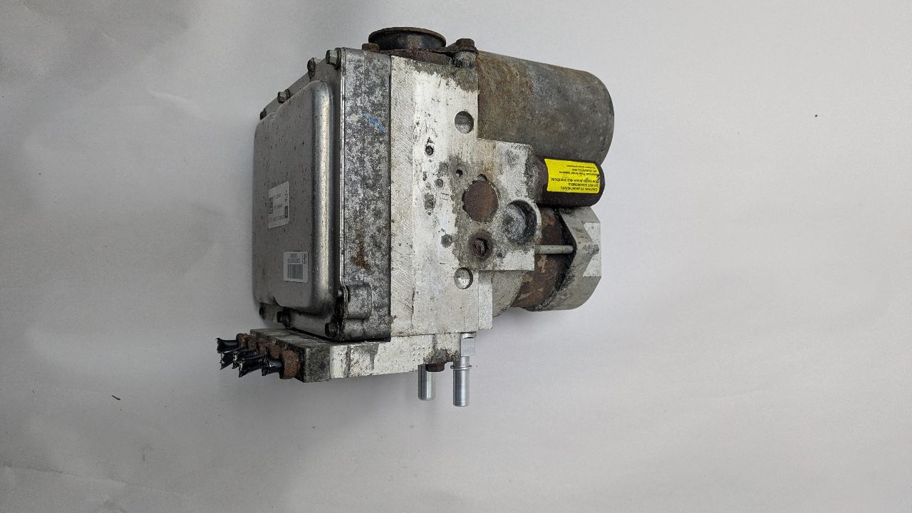 2012 CHEVROLET TAHOE 8cyl hybrid 6.0 liter Anti-lock Brake Pts - 426787 — photo 7