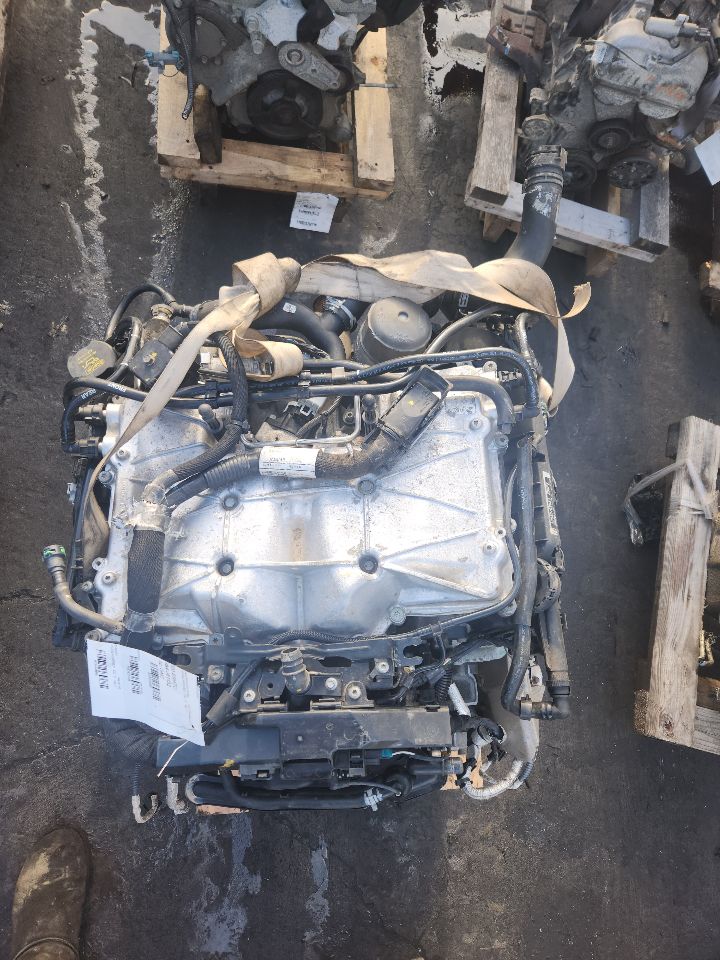 2017 LAND ROVER RANGE ROVER 5.0L 8cyl Supercharged G ENGINE ASSEMBLY - 426998