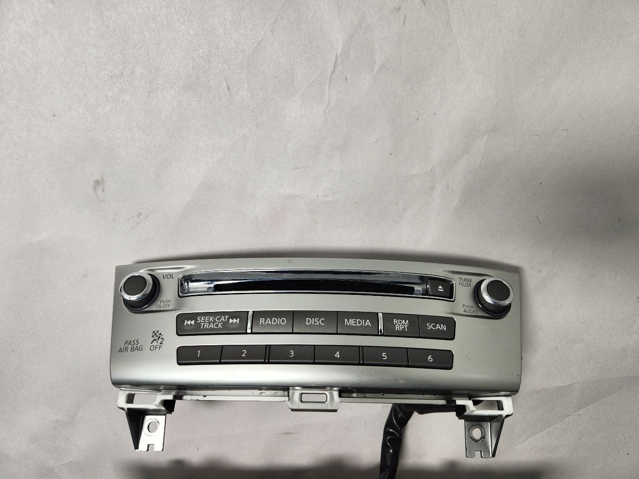 2018 INFINITI QX60 3.5L 6cyl Gasoline VVT Radio Audio - 427011 — photo 3