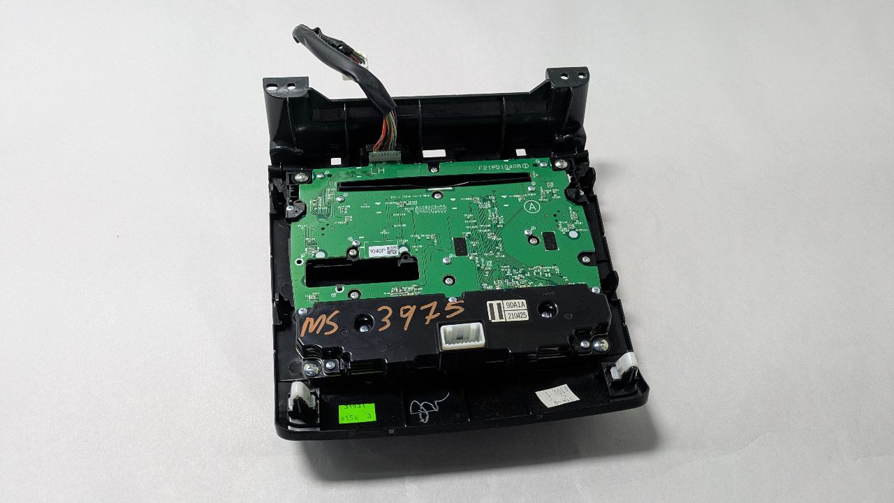 2014 NISSAN MAXIMA 6cyl Gasoline 3.5 Radio Audio - 427708 — photo 4