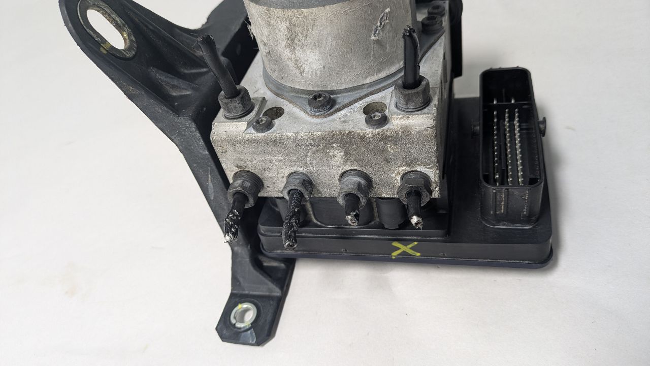 2016 FIAT 500 4cyl Gasoline 2.4 Anti-lock Brake Pts - 427743 — photo 3