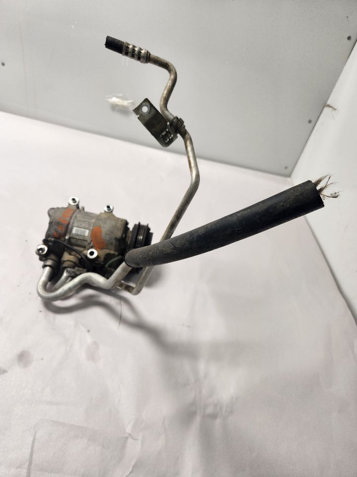 2018 FORD FOCUS 2.0L 4cyl Gasoline VVT AC COMPRESSOR - 428089 — photo 1