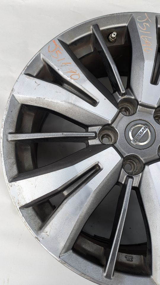 2018 NISSAN PATHFINDER 3.5L 6cyl Gasoline VVT WHEEL - 428253 — photo 5