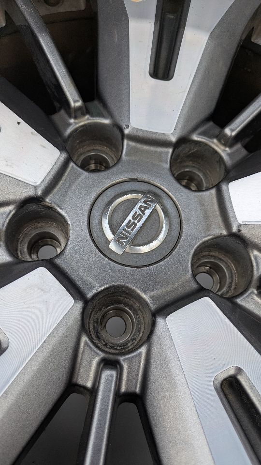 2018 NISSAN PATHFINDER 3.5L 6cyl Gasoline VVT WHEEL - 428253 — photo 8