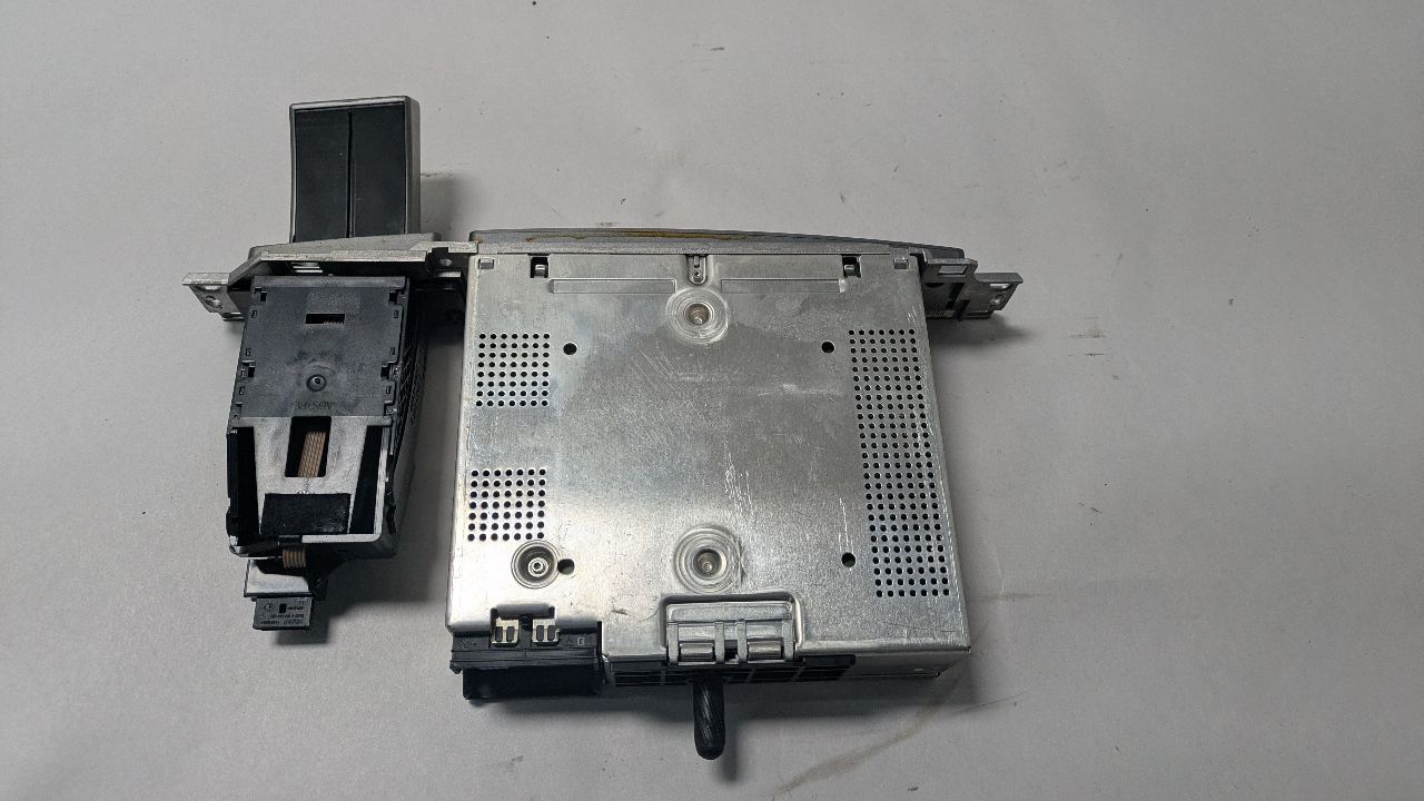 2008 BMW 750i 8cyl Gasoline 4.8 Radio Audio - 428274 — photo 6