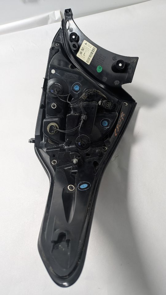 2017 CHEVROLET VOLT Left TAIL LAMP - 428565 — photo 5