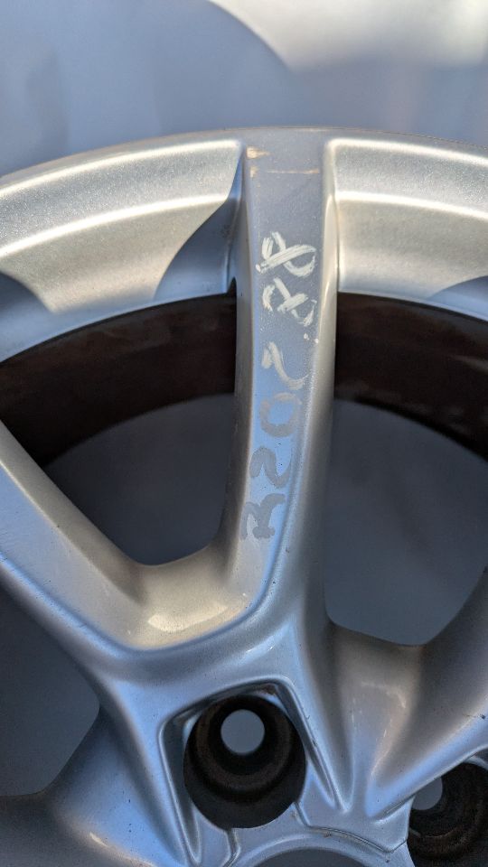 2012 AUDI Q5 4cyl Gasoline Turbo 2.0 WHEEL - 428596 — photo 2