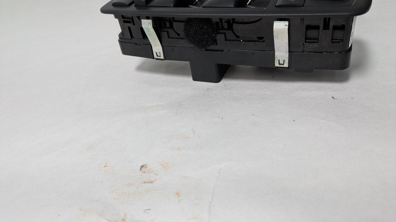 2014 DODGE DART 4cyl Gasoline 2.4 Front Door Switch - 428716 — photo 4