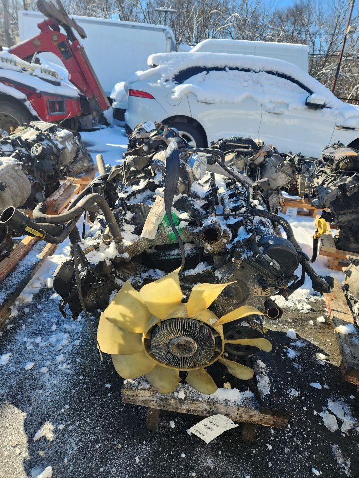 2012 FORD E350 VAN 5.4L 8cyl Gasoline ENGINE ASSEMBLY - 428983 — photo 2
