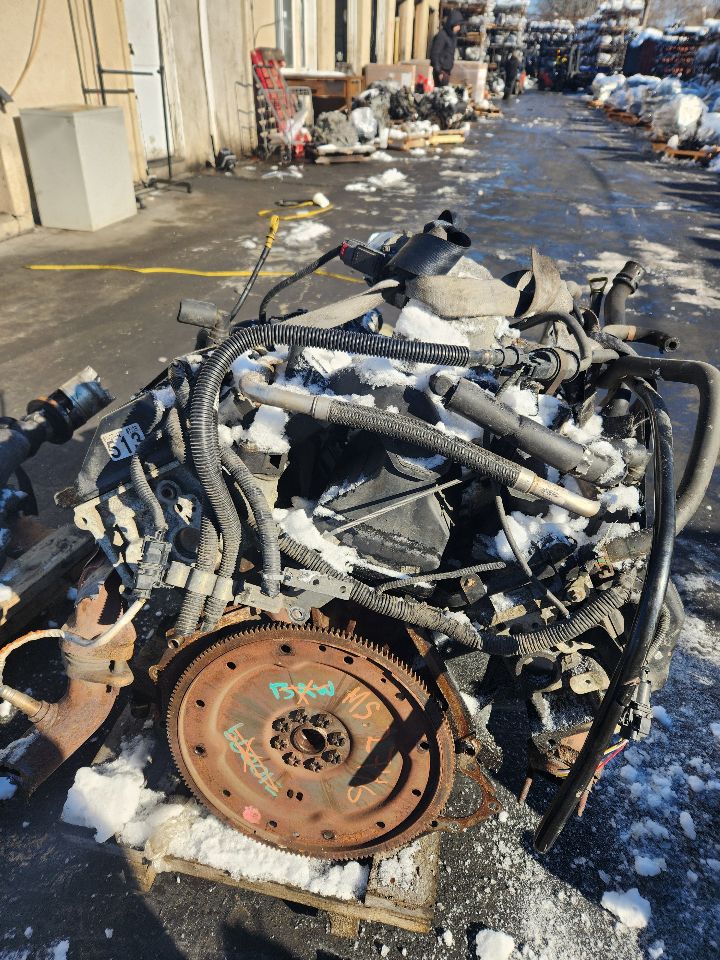 2012 FORD E350 VAN 5.4L 8cyl Gasoline ENGINE ASSEMBLY - 428983 — photo 5