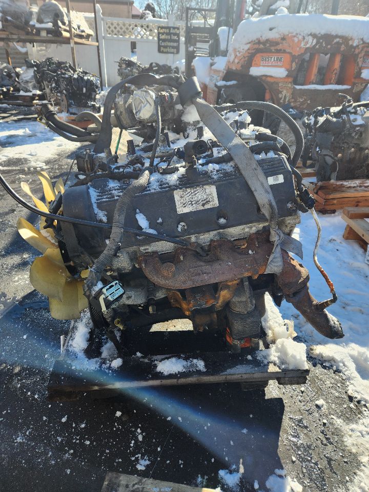 2012 FORD E350 VAN 5.4L 8cyl Gasoline ENGINE ASSEMBLY - 428983 — photo 8