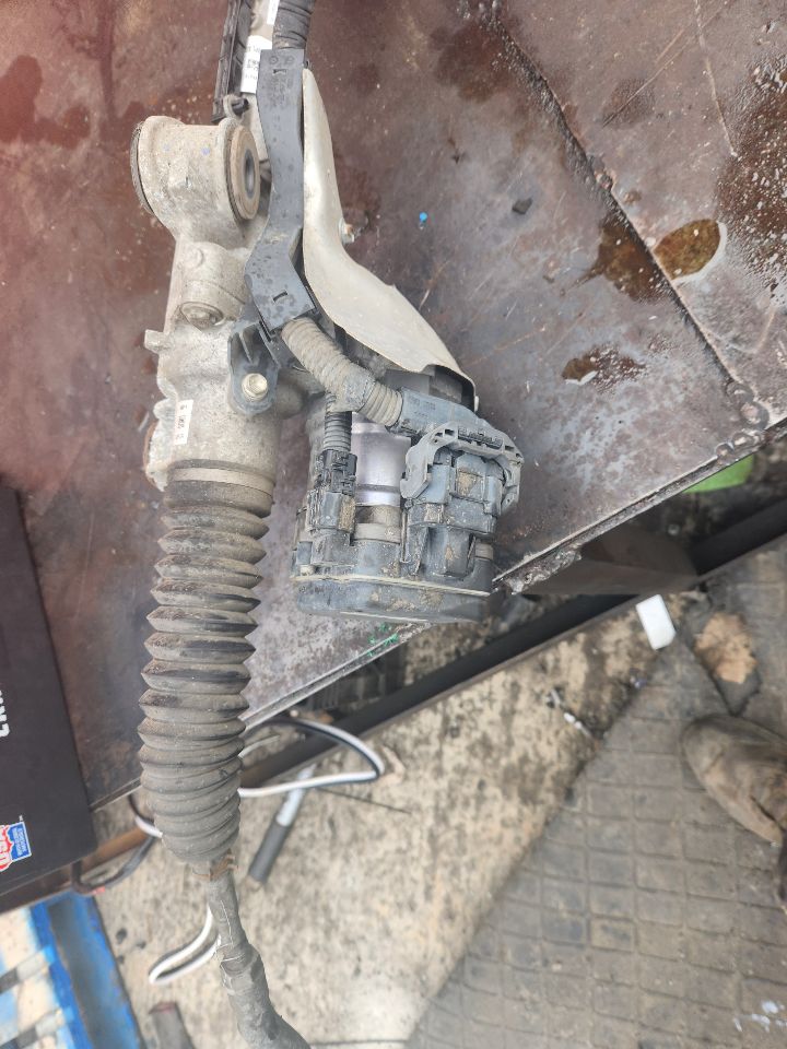 2019 TOYOTA CAMRY 2.5L 4cyl Gasoline VVT STEERING GEAR RACK - 429383 — photo 2