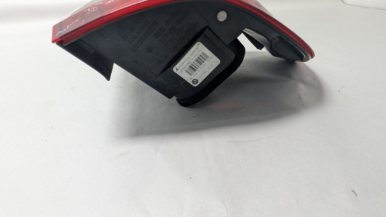 2013 BMW X5 8cyl Gasoline Turbo 4.4 Right TAIL LAMP - 429387 — photo 4