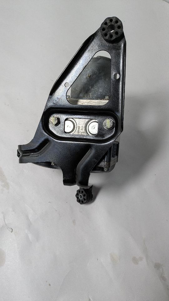 2013 BMW X5 8cyl Gasoline Turbo 4.4 Anti-lock Brake Pts - 429400 — photo 6
