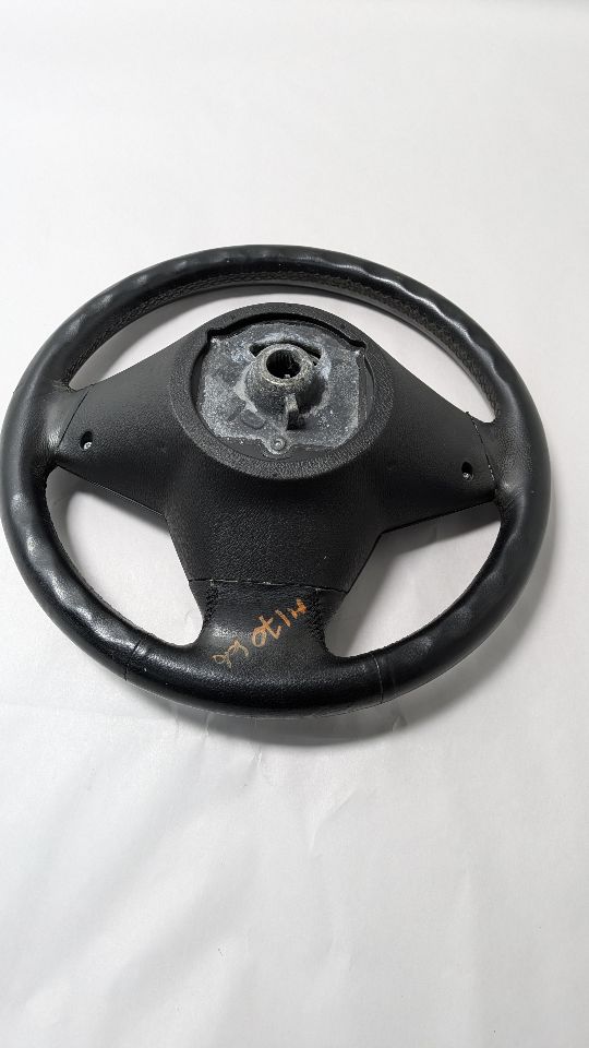 2013 BMW X5 8cyl Gasoline Turbo 4.4 STEERING WHEEL - 429772 — photo 3