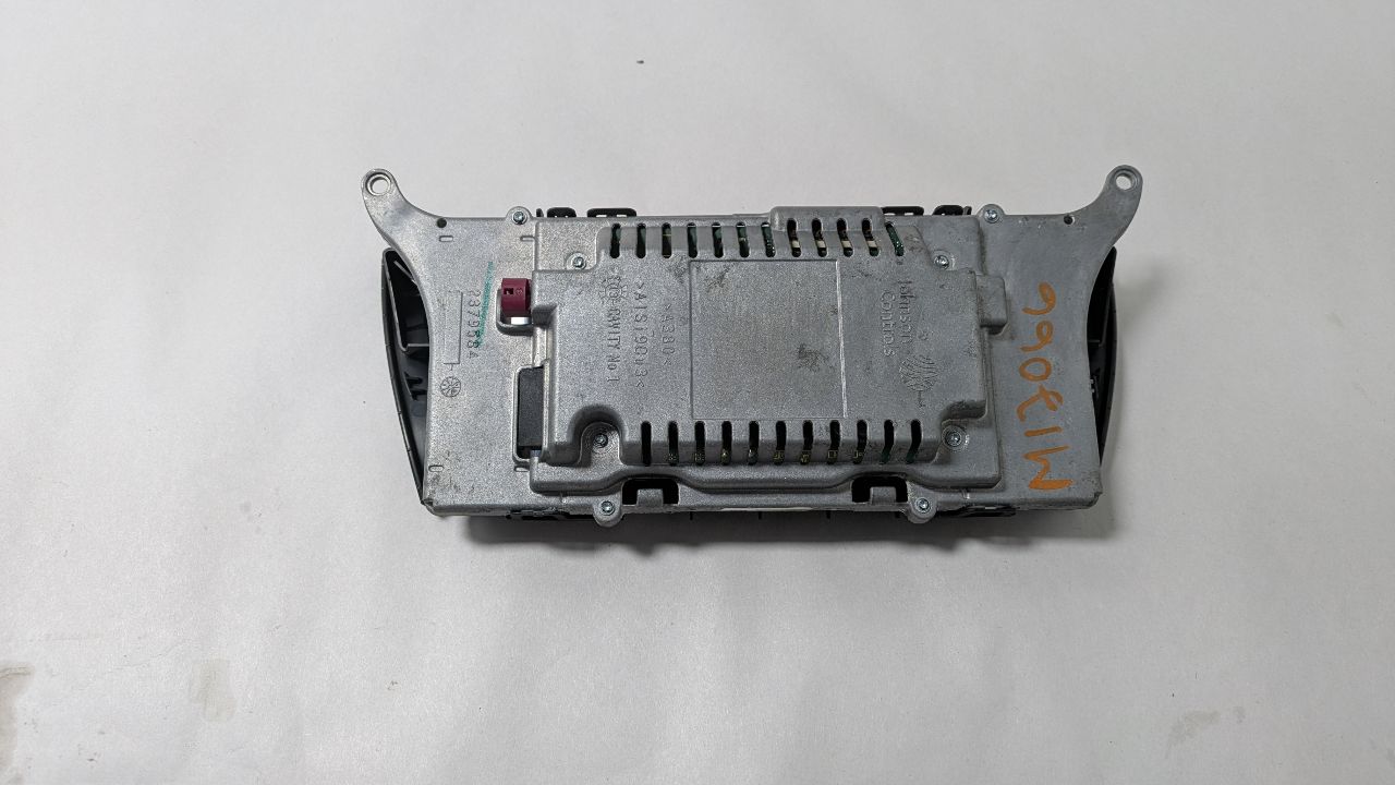 2013 BMW X5 8cyl Gasoline Turbo 4.4 Info-GPS-TV Screen - 429774 — photo 4