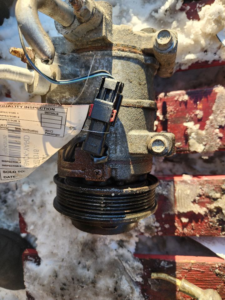 2012 HYUNDAI SANTA FE 6cyl Gasoline 3.5 AC COMPRESSOR - 429795 — photo 1