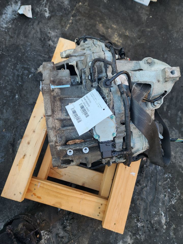 2018 FORD FOCUS 2.0L 4cyl Gasoline VVT Transmiss,Transaxle - 429825 — photo 2