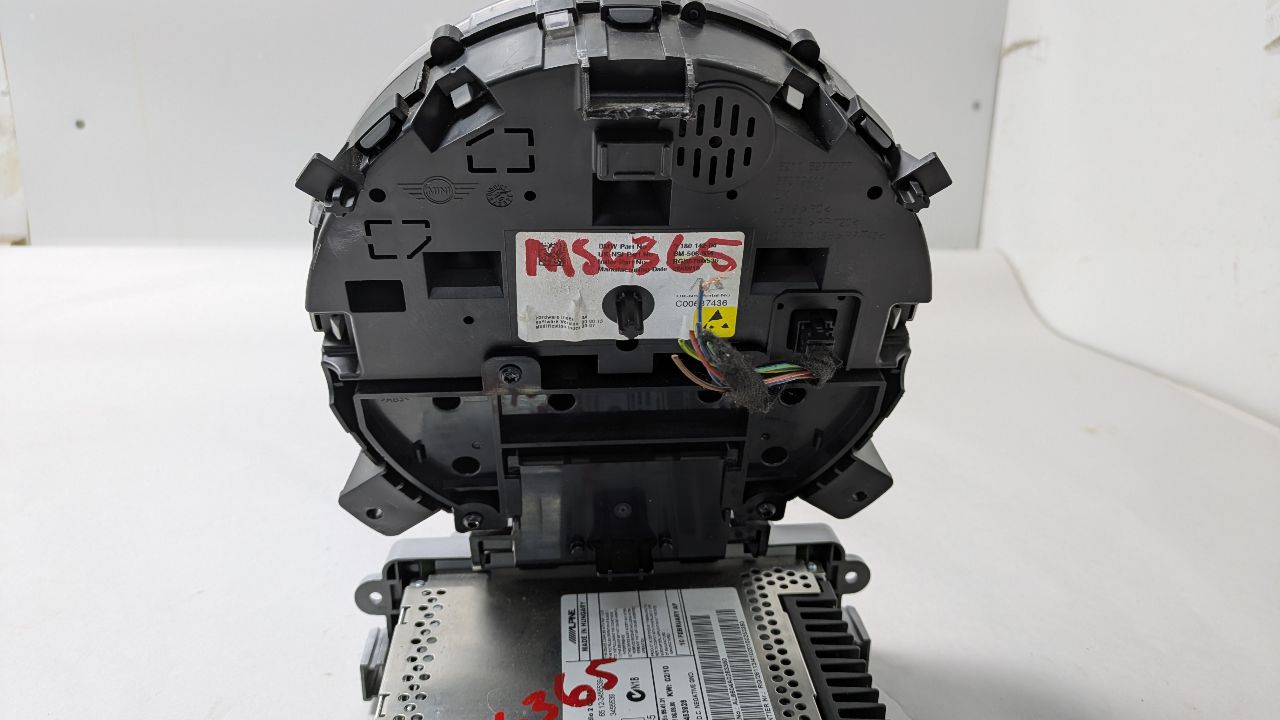2010 MINI COOPER CLUBMAN 4cyl Gasoline Turbo 1.6 Radio Audio - 429883 — photo 6