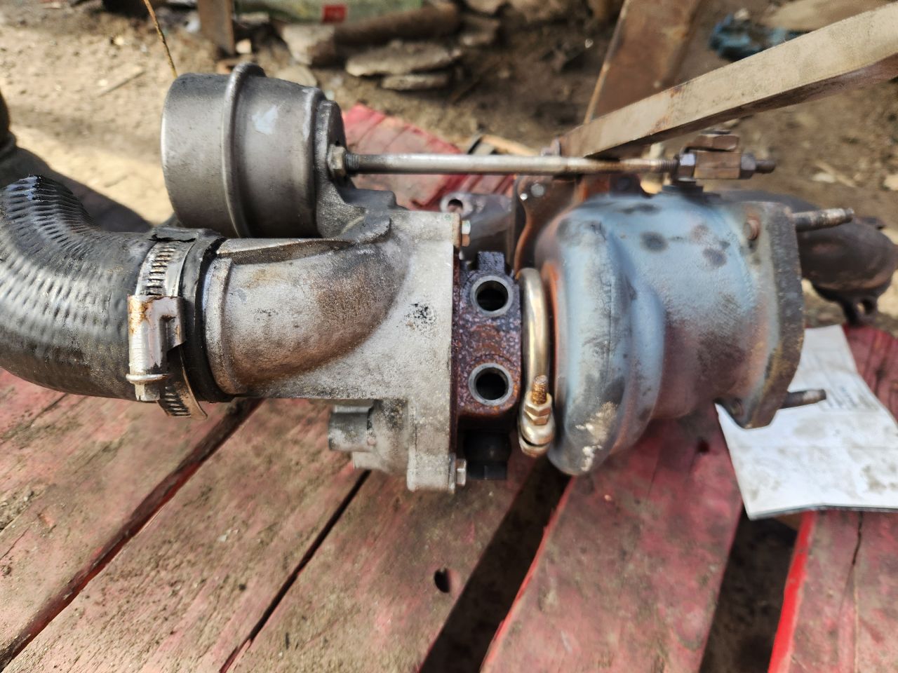 2010 MINI COOPER CLUBMAN 4cyl Gasoline Turbo 1.6 Turbo-Supercharger - 429885 — photo 5