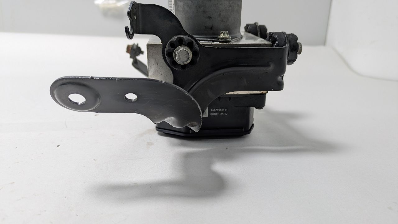 2010 MINI COOPER CLUBMAN 4cyl Gasoline Turbo 1.6 Anti-lock Brake Pts - 429886 — photo 2