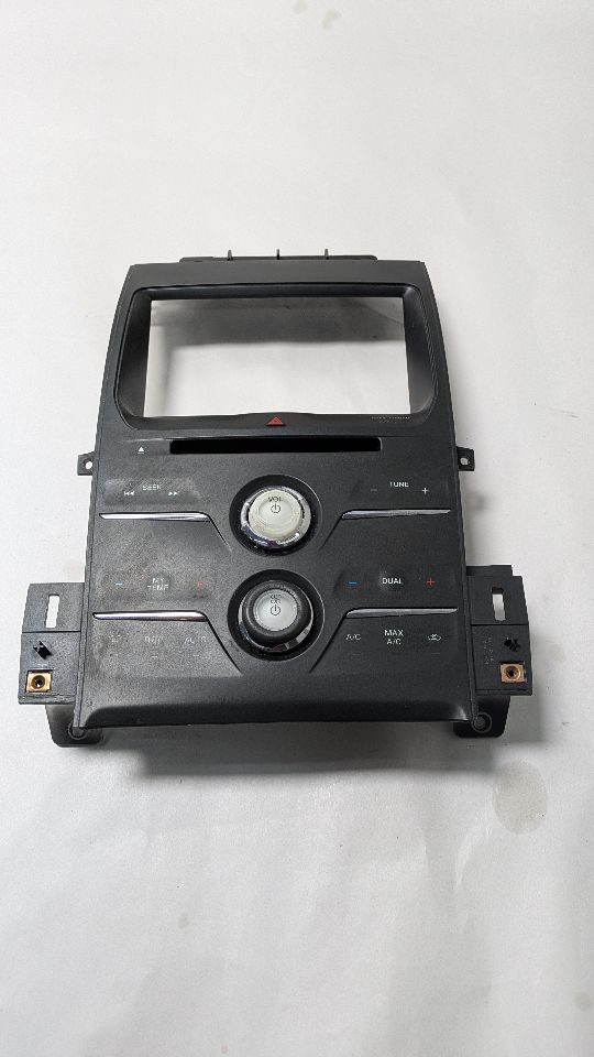 2017 FORD TAURUS 3.5L 6cyl Gasoline VVT Radio Audio - 429962