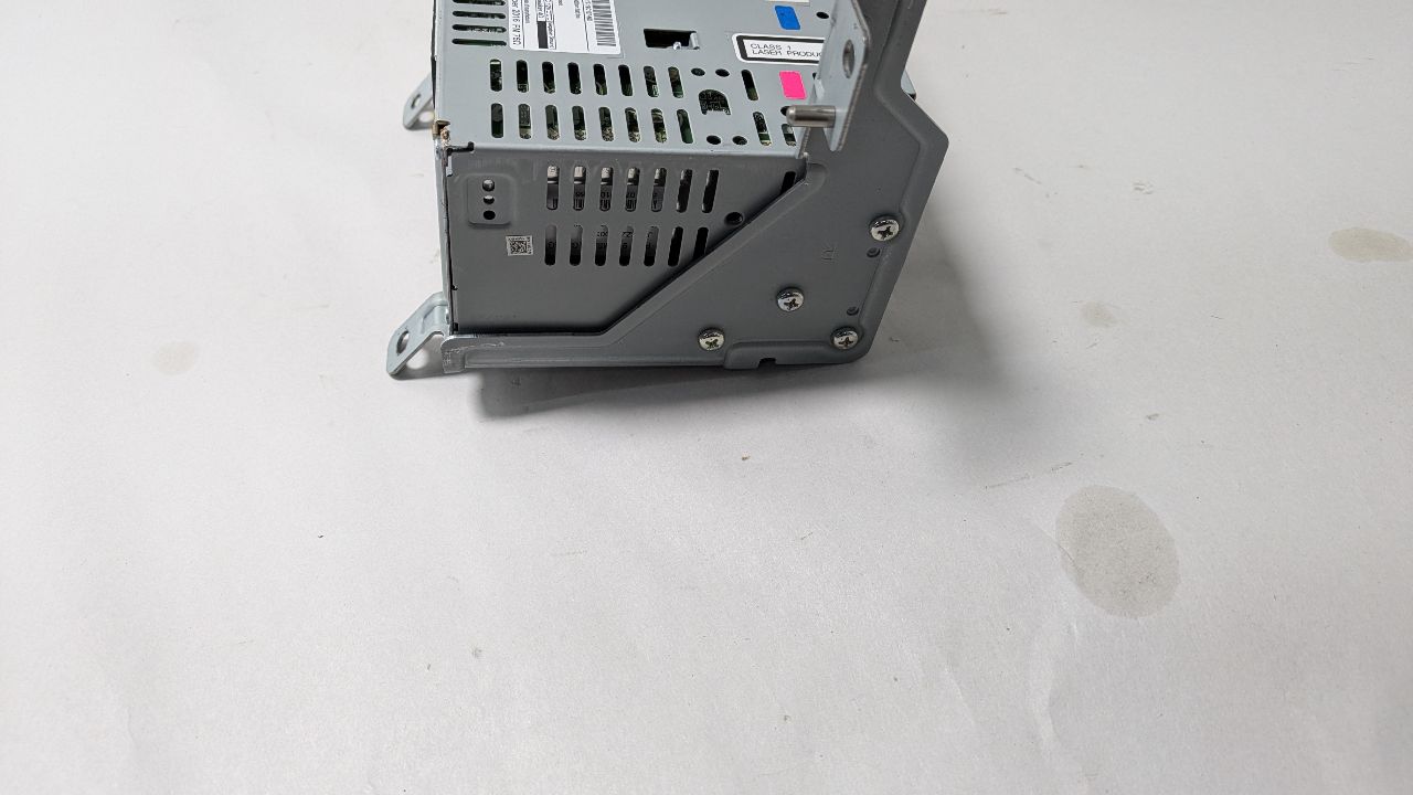 2017 FORD TAURUS 3.5L 6cyl Gasoline VVT Radio Audio - 429967 — photo 4