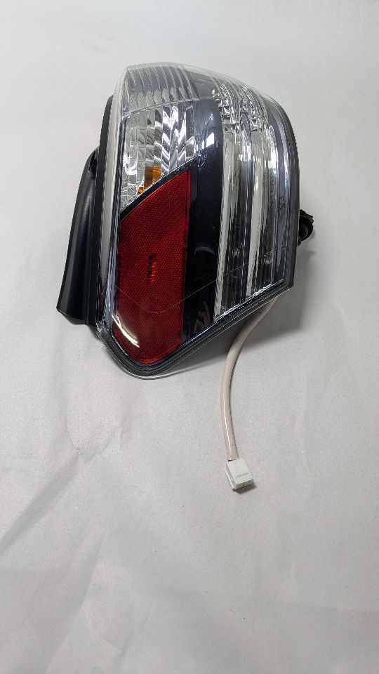 2010 LEXUS HS250H 4cyl Hybrid 2.4 Left TAIL LAMP - 430016