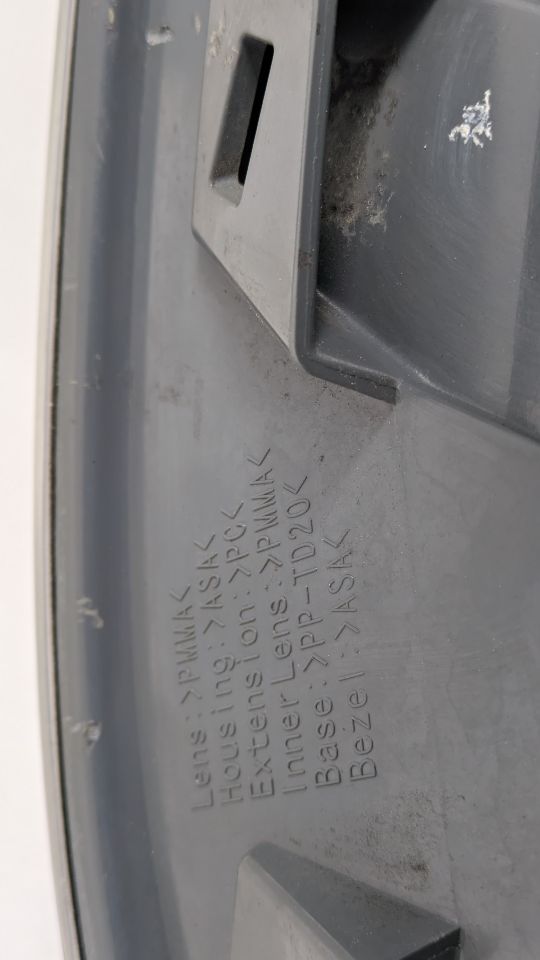 2010 LEXUS HS250H 4cyl Hybrid 2.4 Left TAIL LAMP - 430016 — photo 4